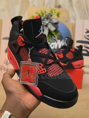 Jordan 4 Red Thunder.
