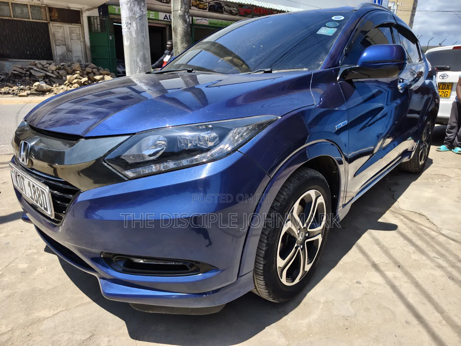 Honda Vezel 2017 Blue
