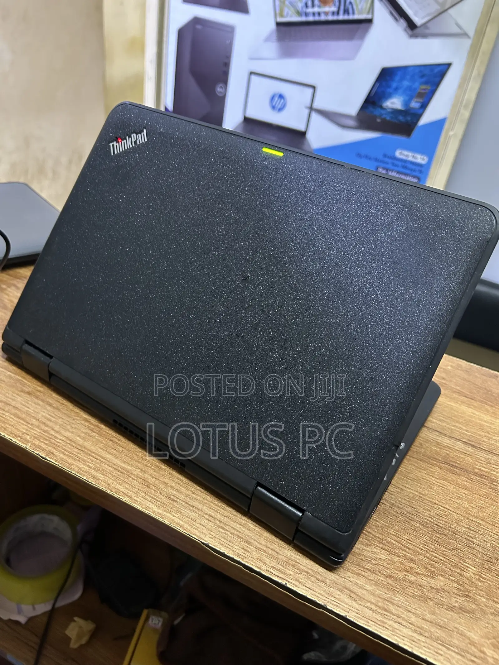 Laptop Lenovo Yoga 11e 4GB Intel Celeron SSD 128GB