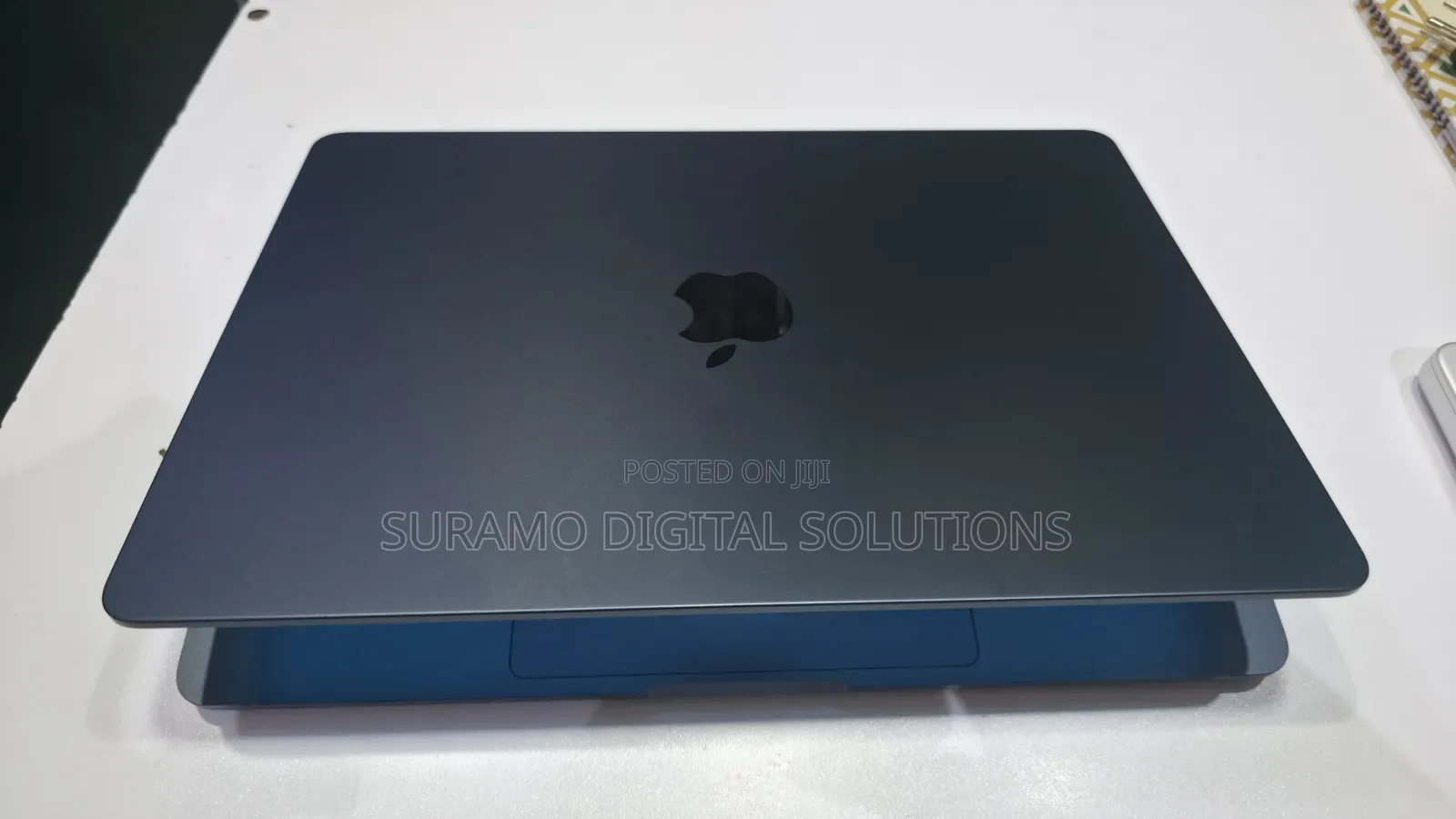 Laptop Apple MacBook Air 2022 M2 8GB Apple M2 SSD 256GB