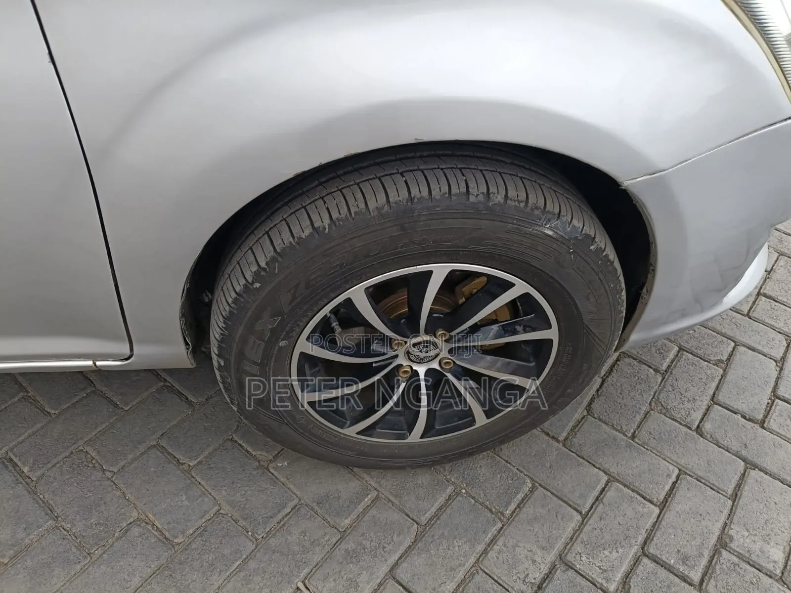 Toyota Axio 2014 Silver