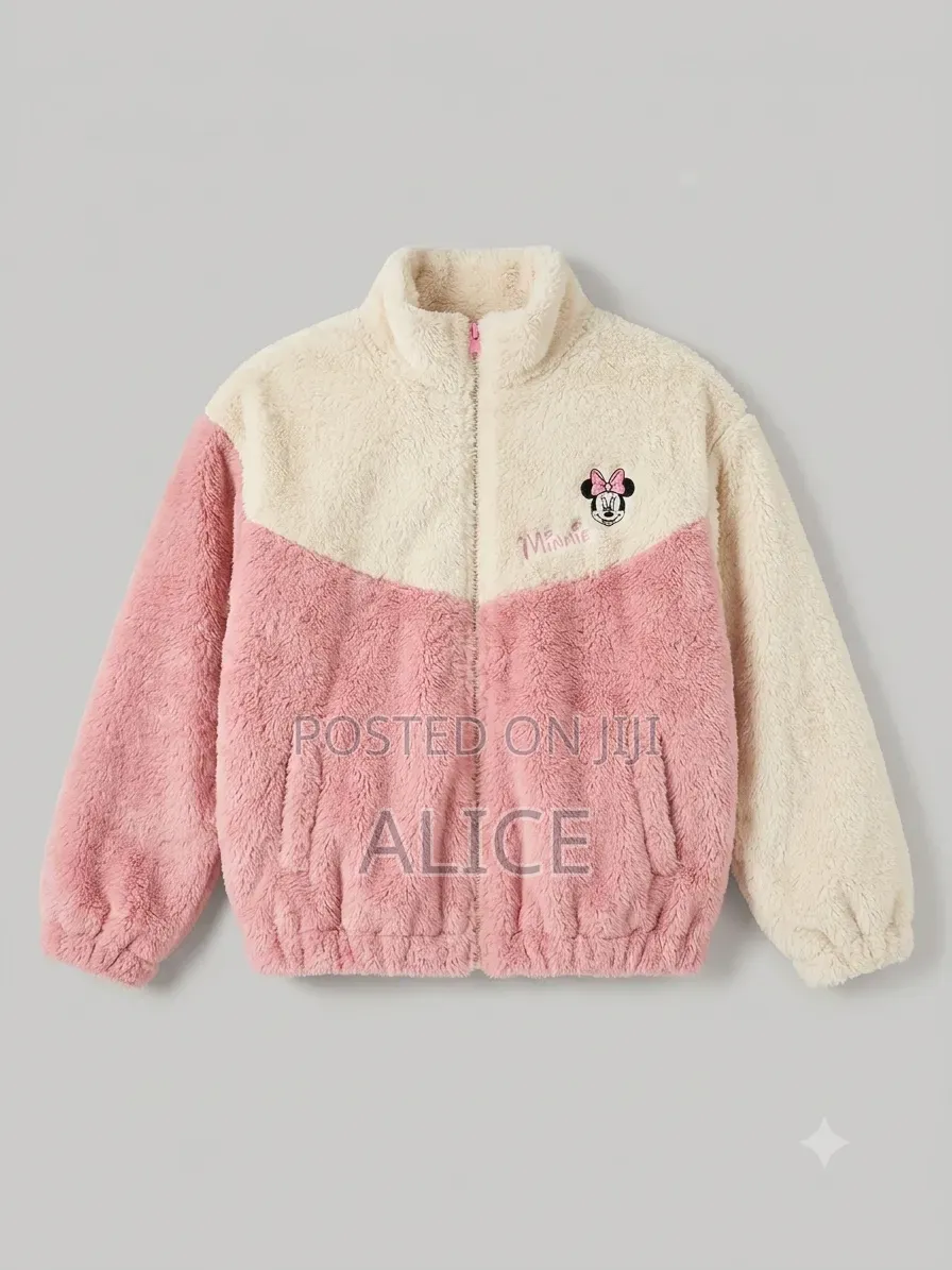 Sweater for a 10yrs Girl