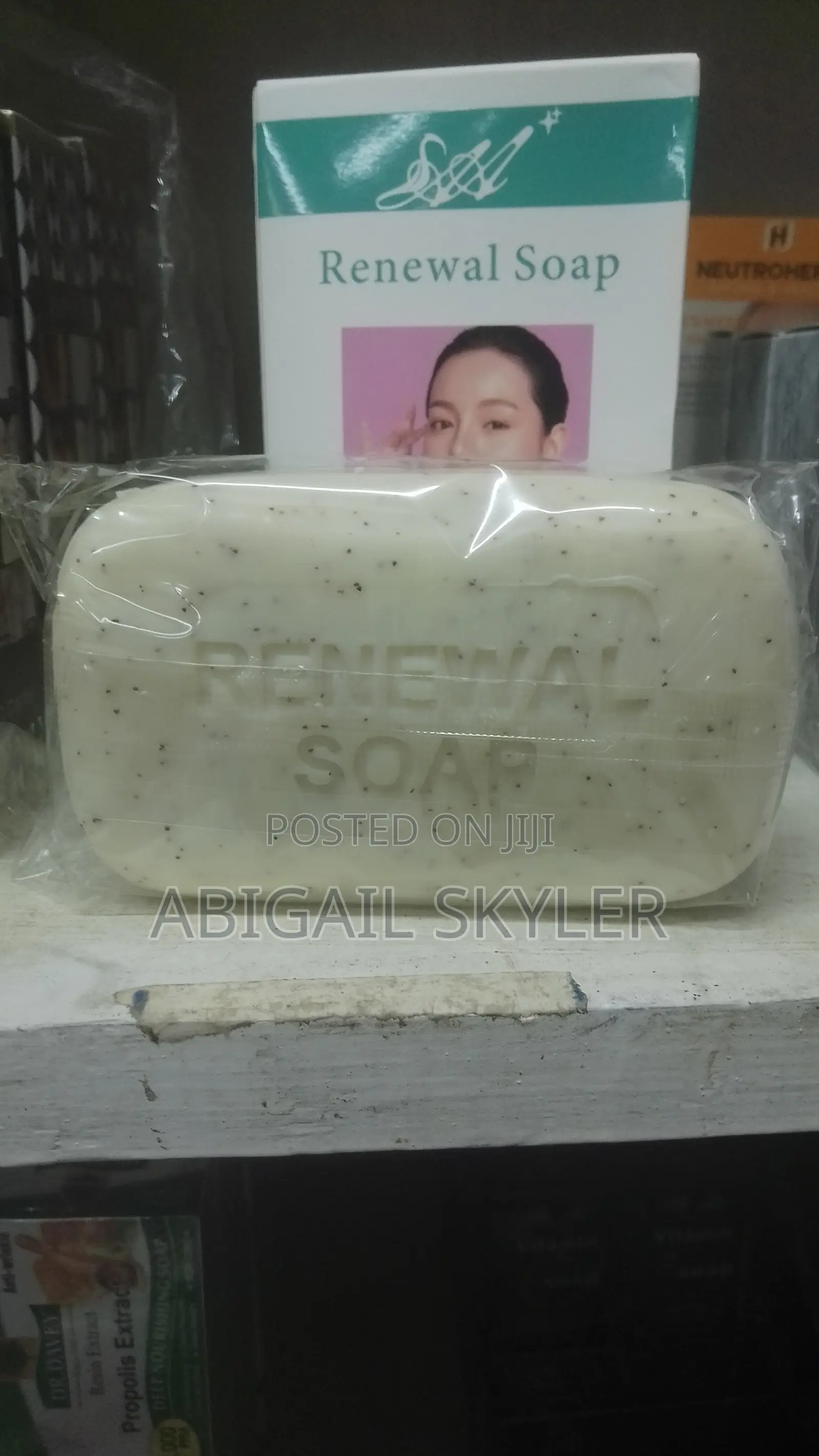 Saamrenewal Soap 250g