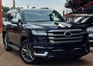 Toyota Land Cruiser 2023 Black