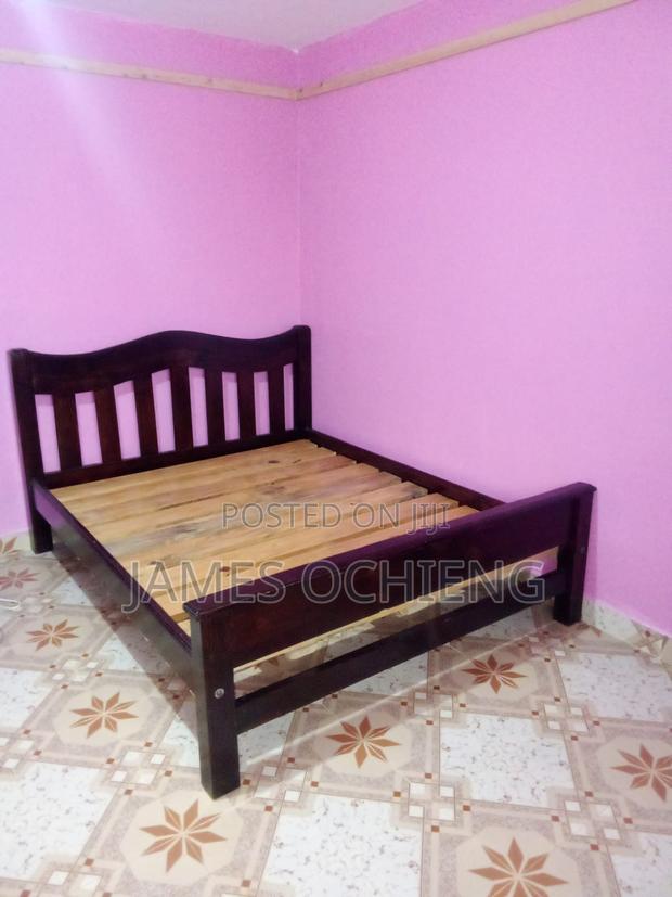 Mahogany 5 by 6 Bed
