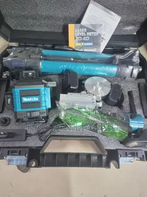 Makita 16 Line 4D Green Laser Level / Self-Leveling Tool
