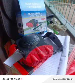 200w Windshield Defroster With Adjustable Mounting Bracket