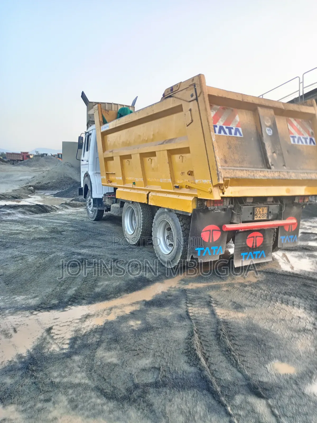 Tata Tipper