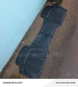 Universal All Weather Conjoined Black Rubber Heavy Duty 1pc Mat