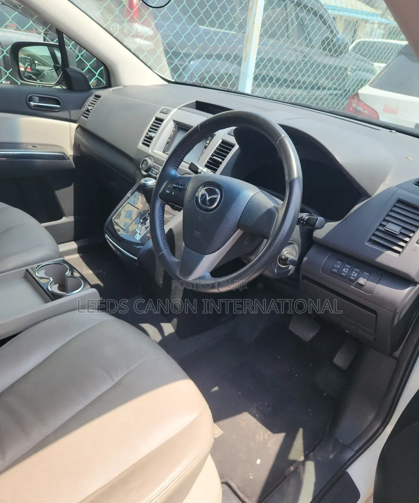 Mazda AZ 2016 White