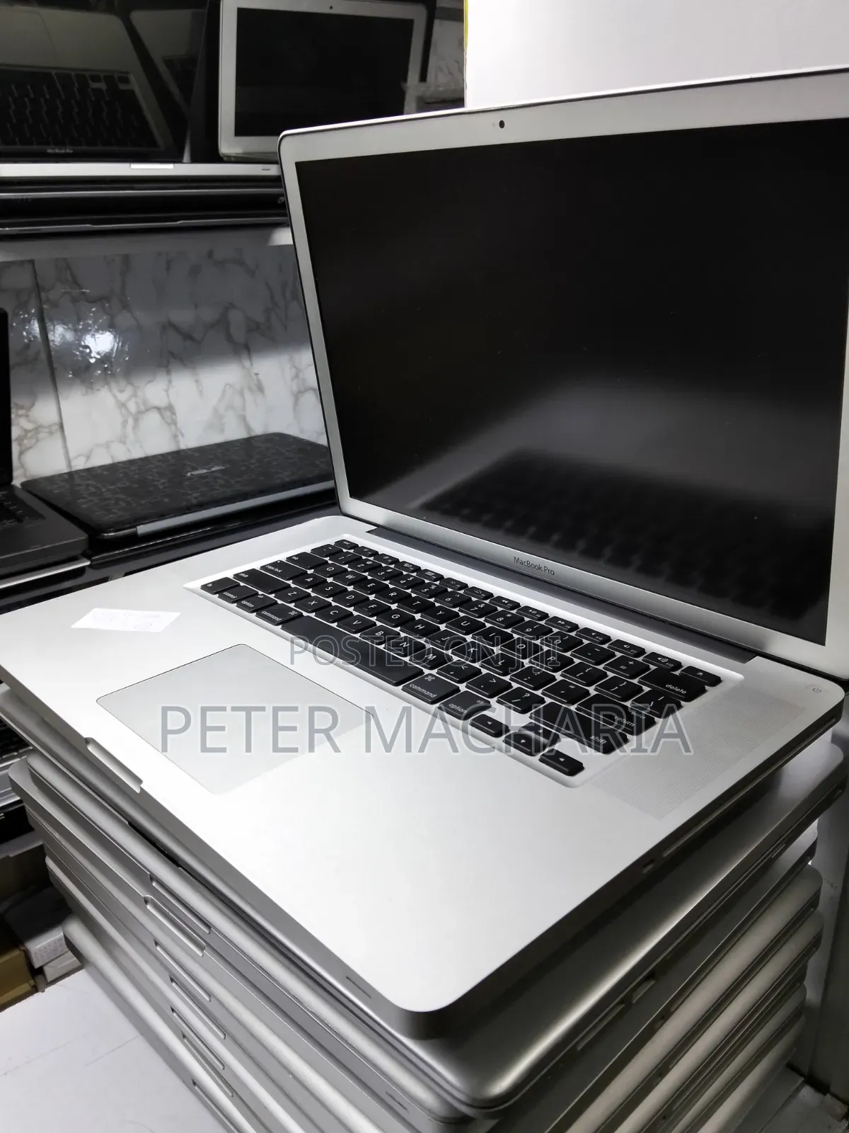 Laptop Apple MacBook Pro 8GB Intel Core i7 HDD+SSD 1T