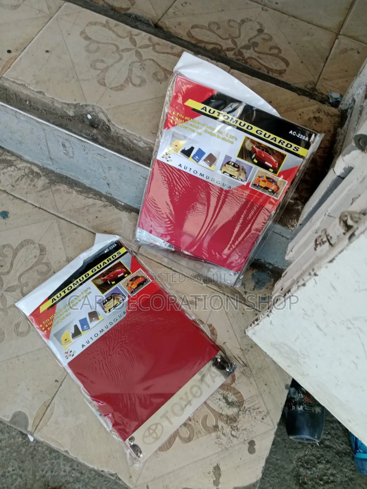 4pcs Branded or Unbranded Red Mudflaps for Front/Rear Wheels