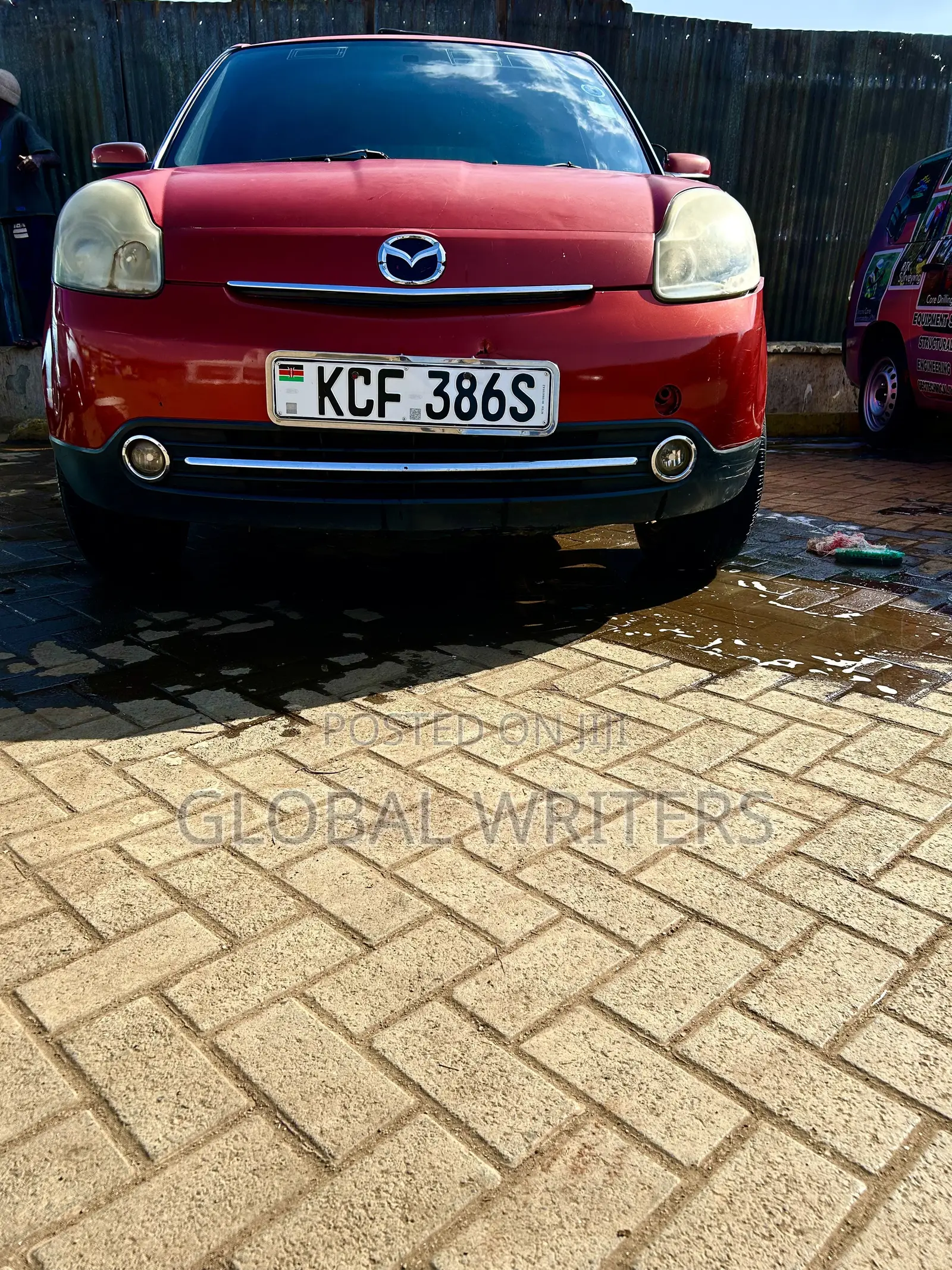 Mazda Verisa 2008 Maroon