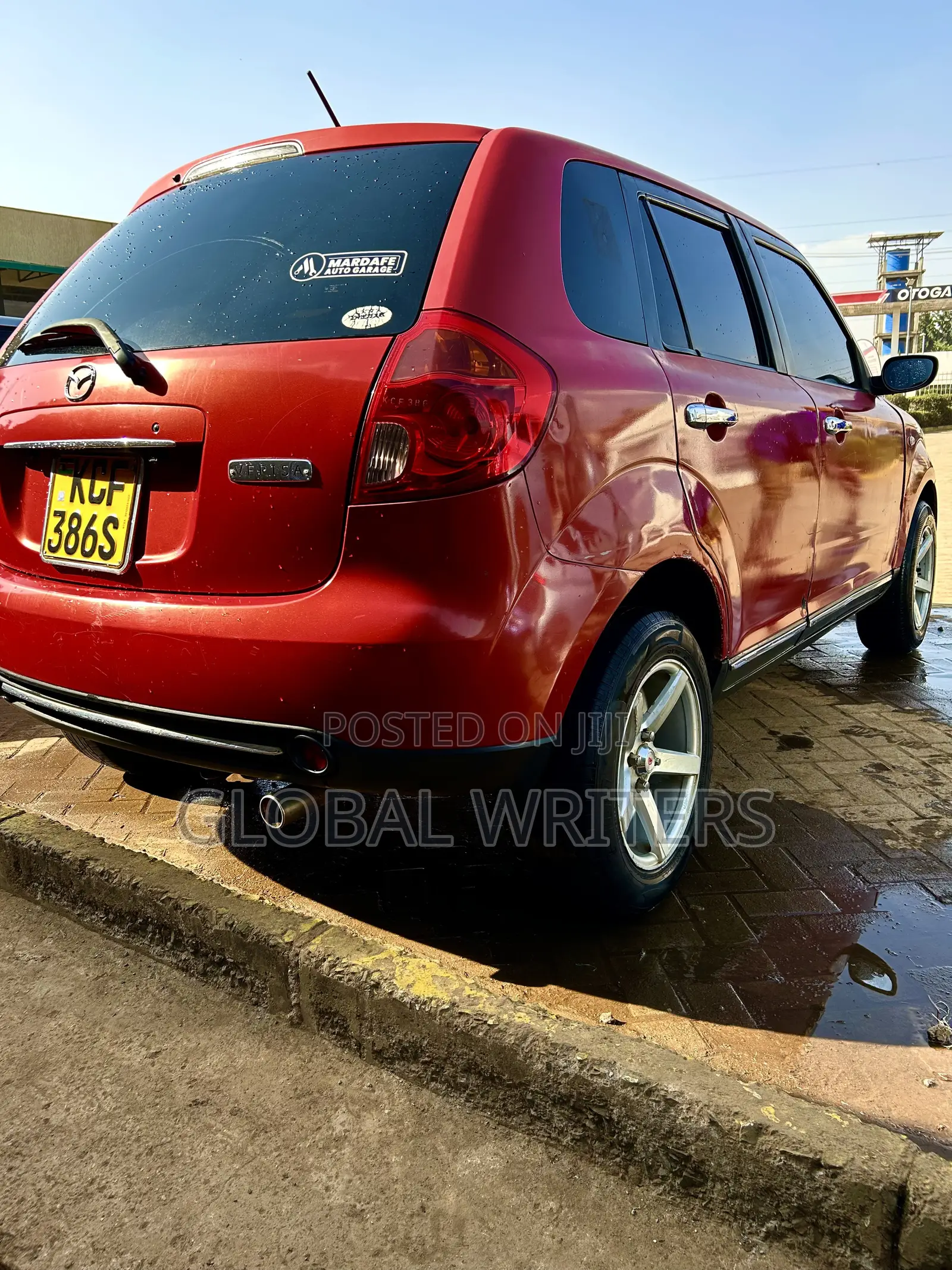 Mazda Verisa 2008 Maroon