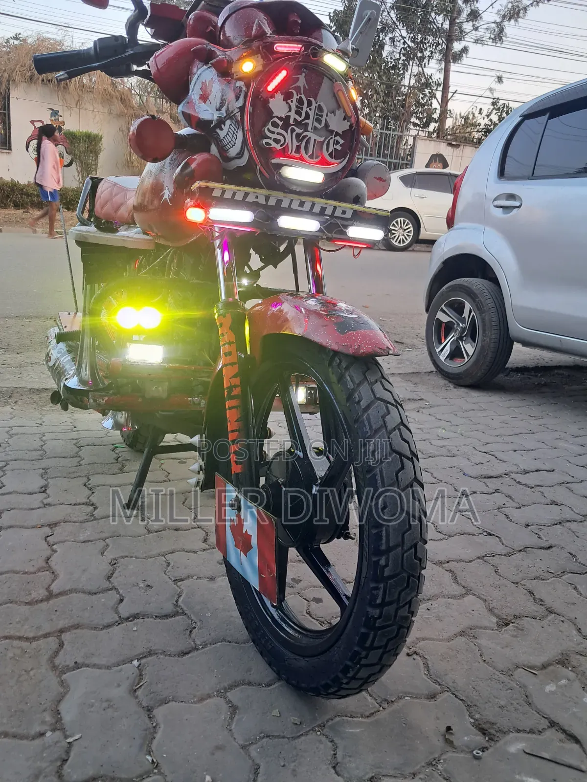 Bajaj Boxer 150 UG 2024 Red