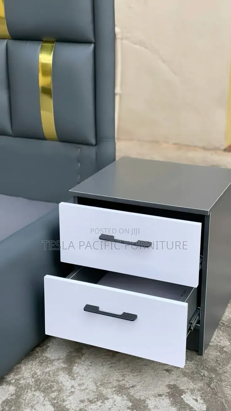 5by6 Luxurious King Bed at With Side Drawers and Mattress