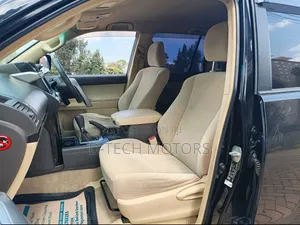 Toyota Land Cruiser 2015 Black