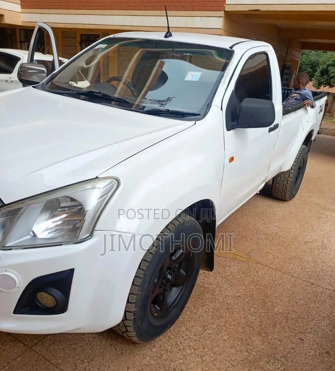 Isuzu D-MAX 2017 White