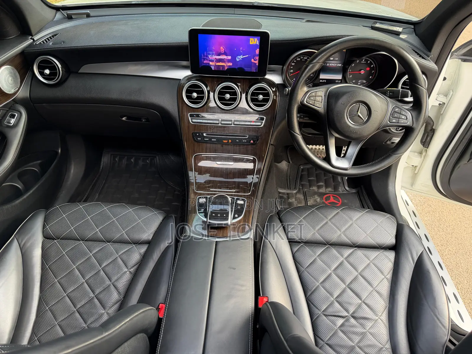 Mercedes-Benz GLC-Class 2016 White