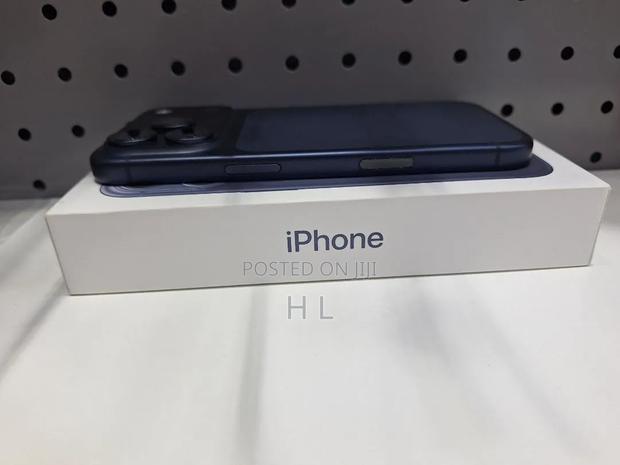 Apple iPhone 17 Pro 512 GB Blue - thumbnail 5