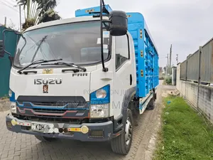 Isuzu FRR 90
