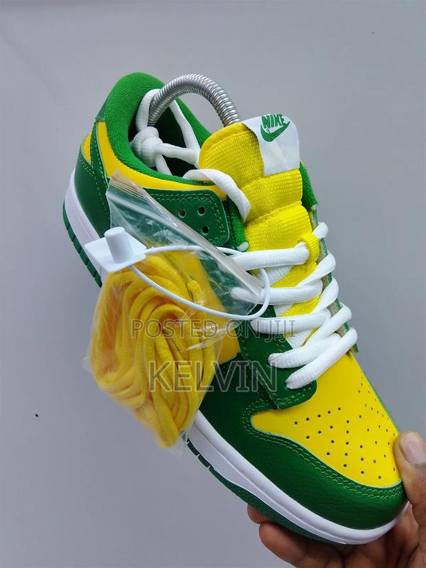Nike Dunk Low BRAZIL 