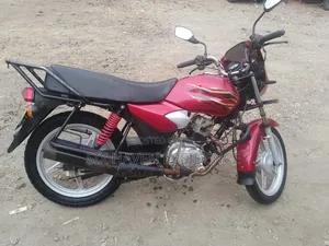TVS HLX 125 2021 Red