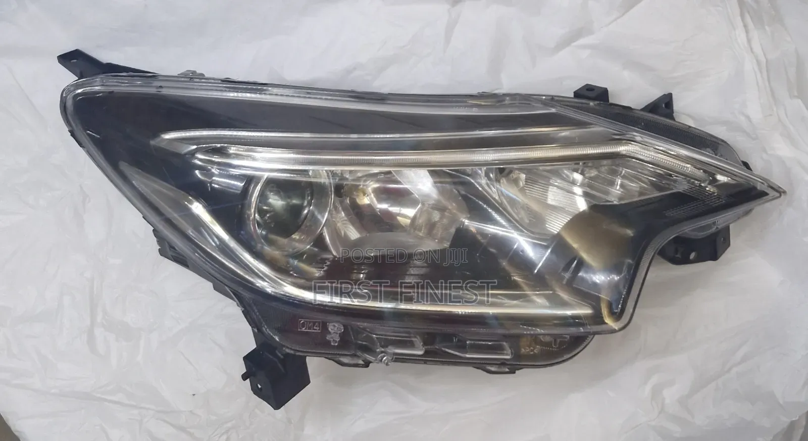 Nissan Note 2018 E-Power Xenon (Right Hand Side)