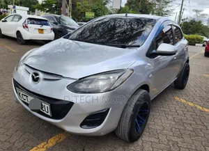Mazda Demio 2011 Silver