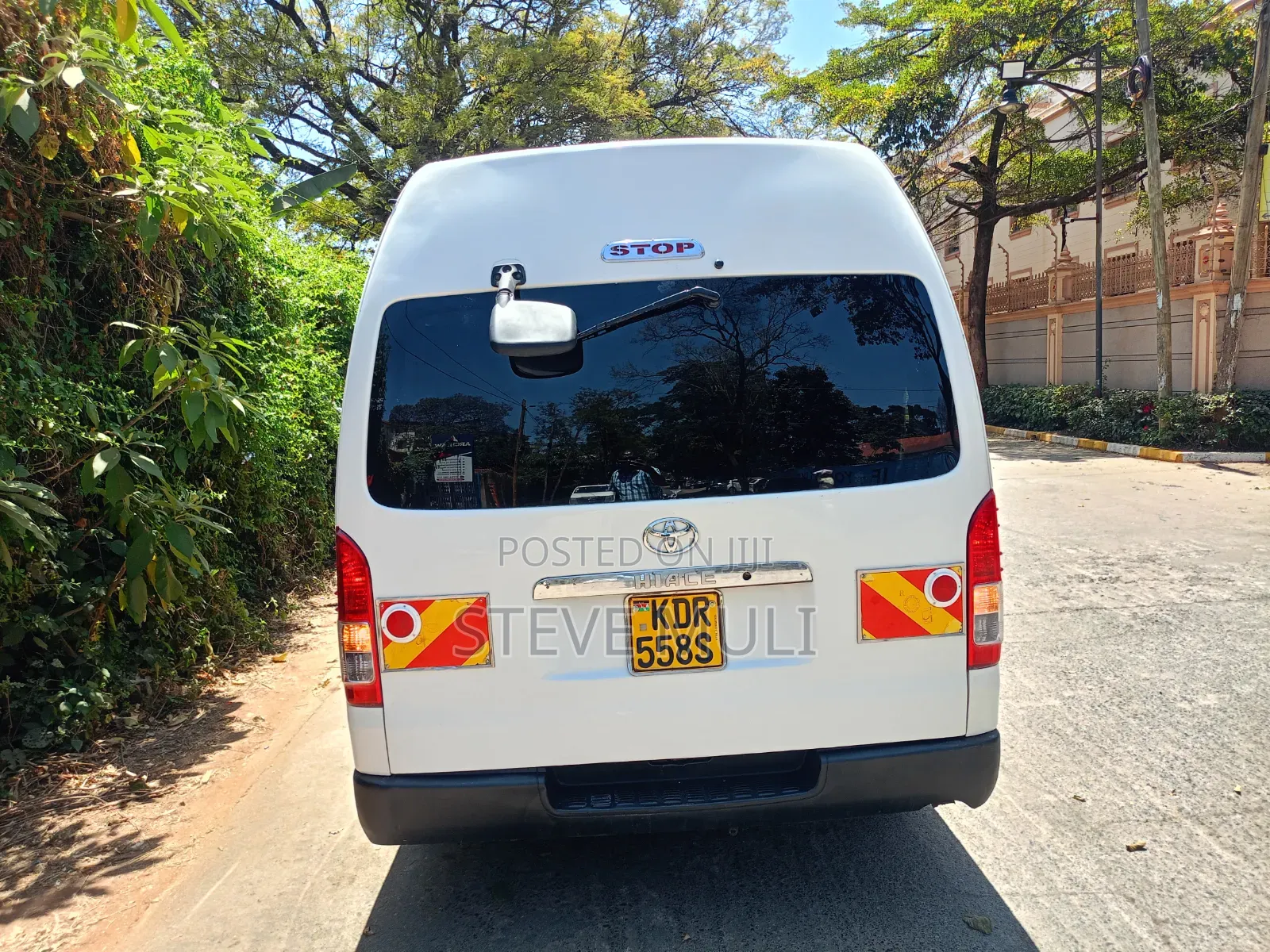 Toyota HiAce 2019 White