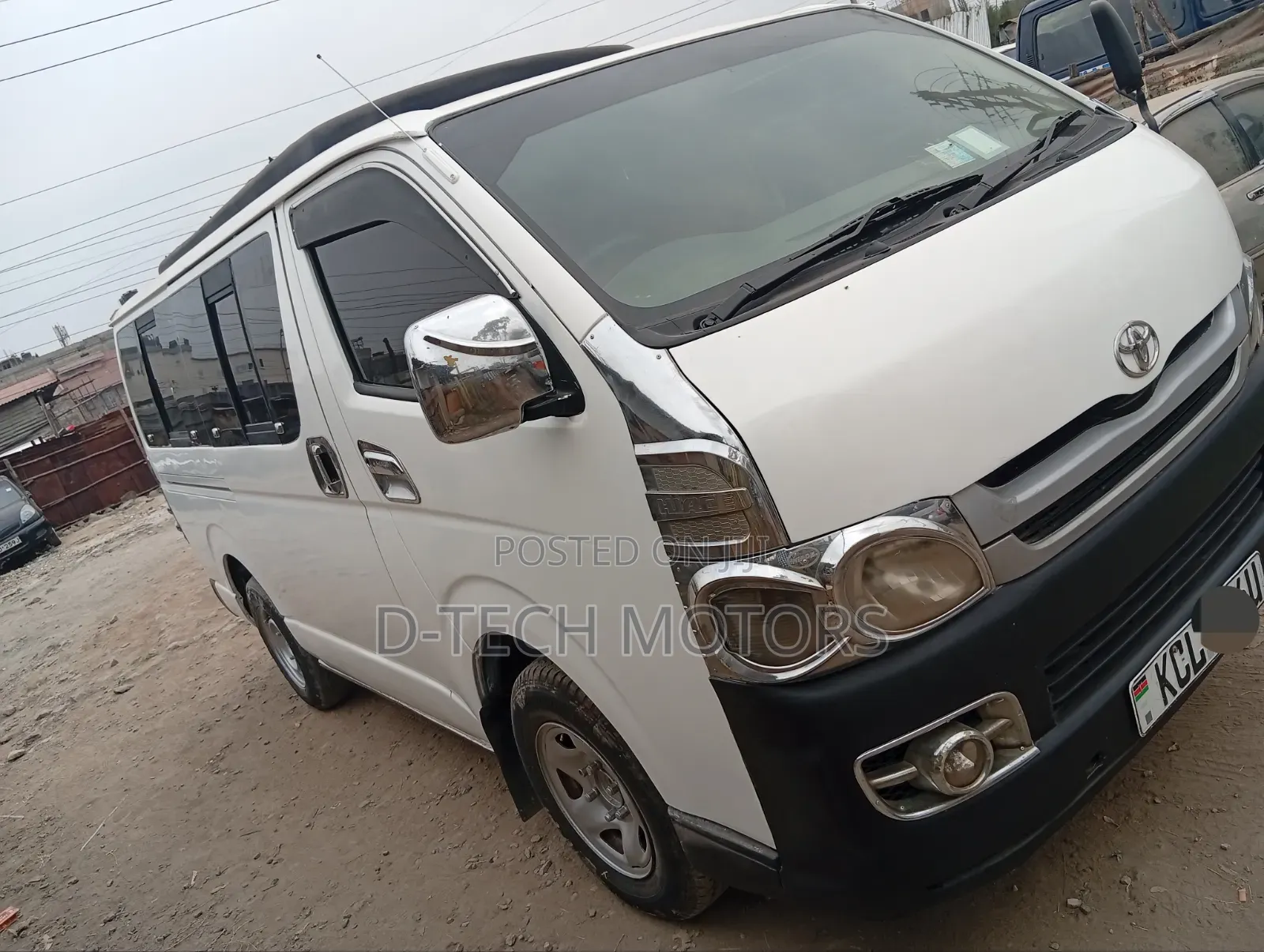 Toyota HiAce 2010 White