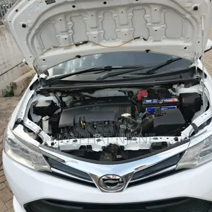 Toyota Axio 2018 White