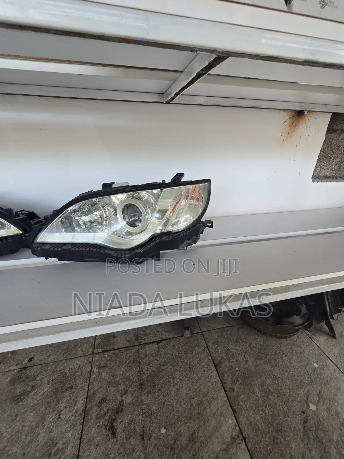 Outback Bp9 Xenon Headlights