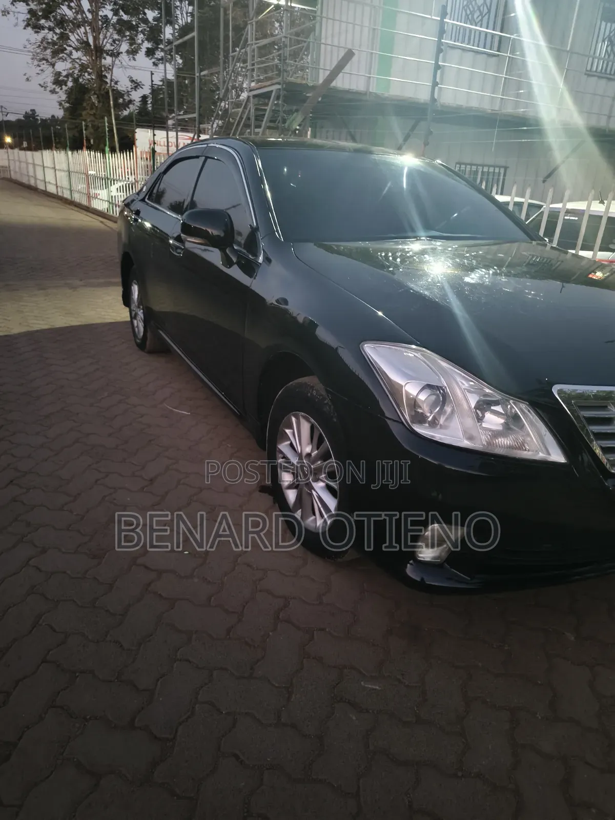 Toyota Crown 2010 Black