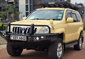 Toyota Land Cruiser Prado 2007 Yellow