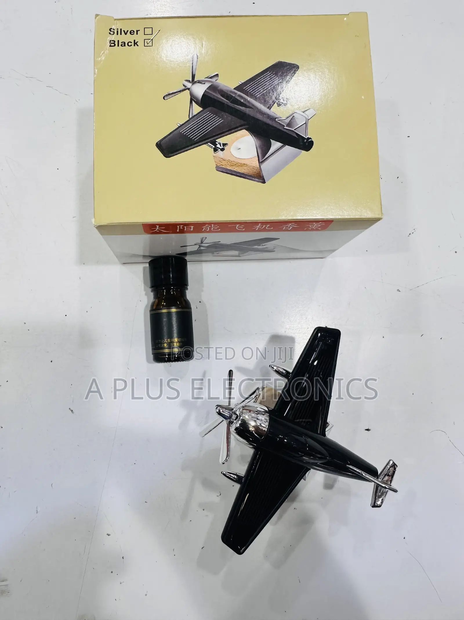 FT2 Solar Car Fragrance Automatic Rotating Air Freshener