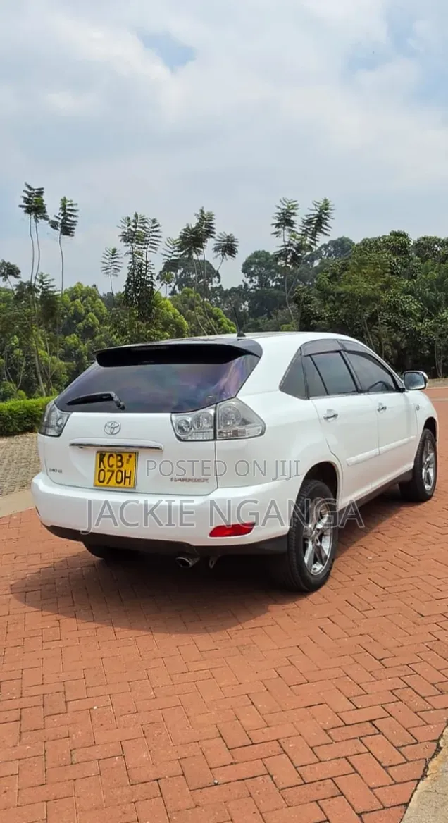 Toyota Harrier 2008 White