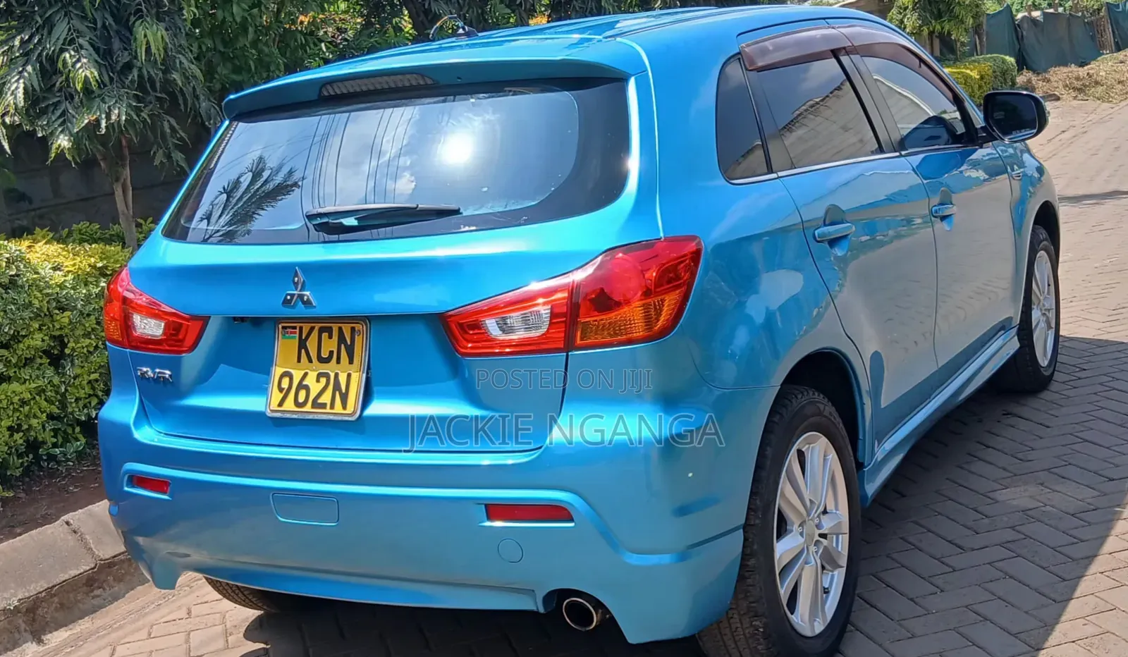 Mitsubishi RVR 2010 Blue