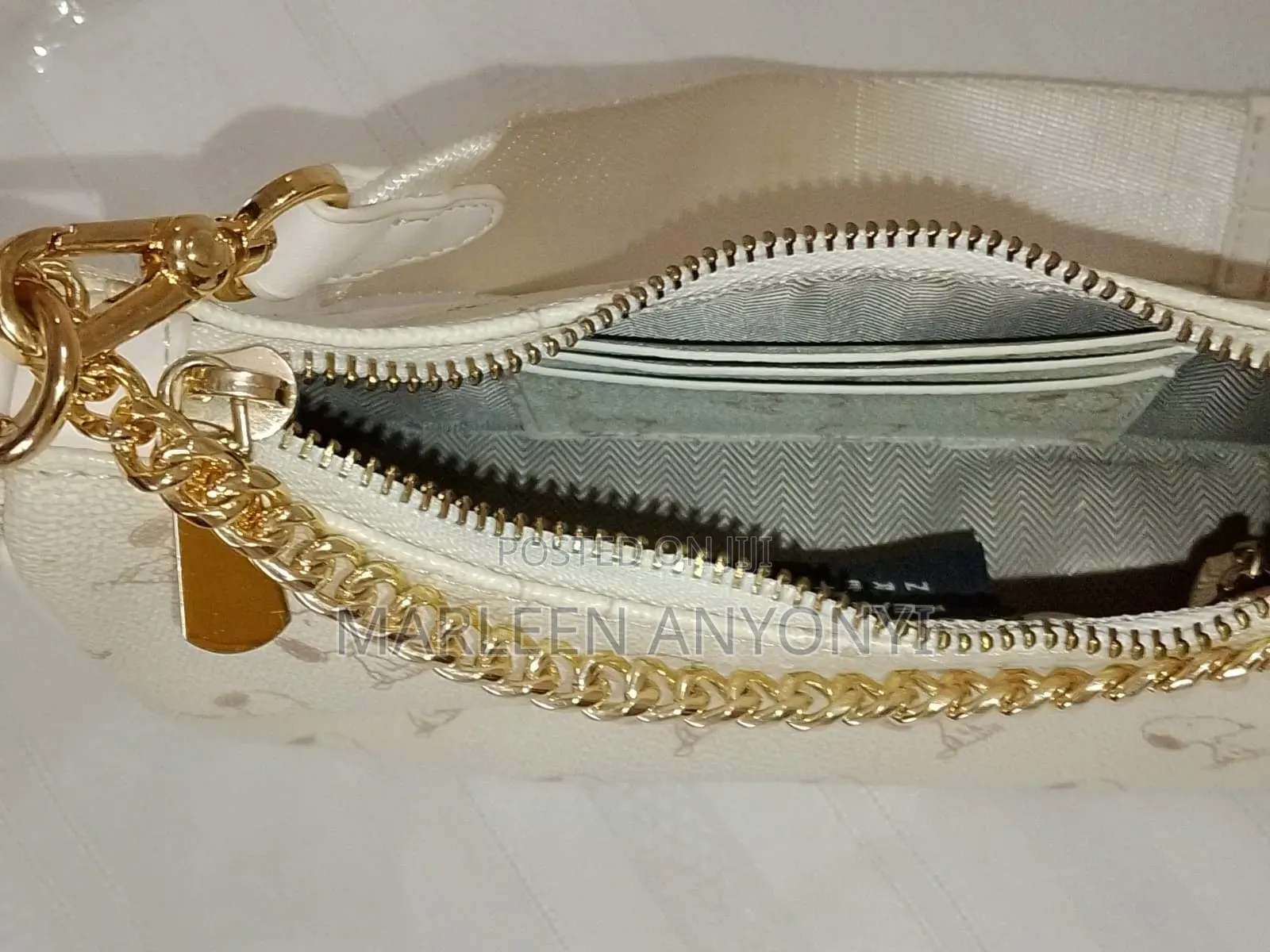 Sloopy Crossbody Bag