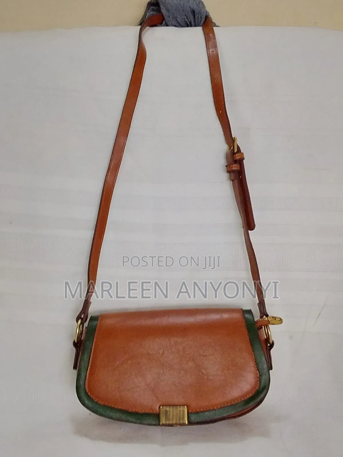 Sloopy Crossbody Bag