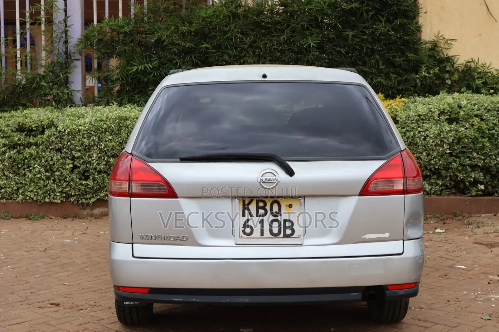 Nissan Wingroad 2004 Silver
