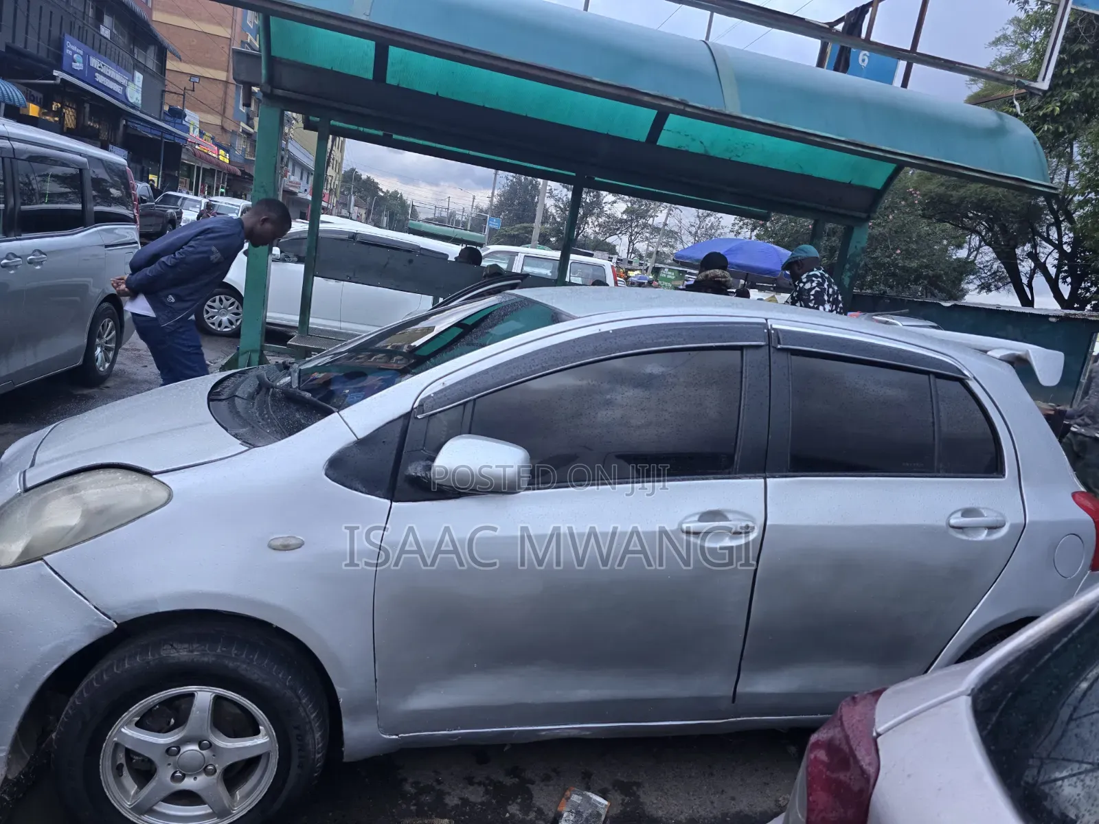 Toyota Vitz 2006 Silver