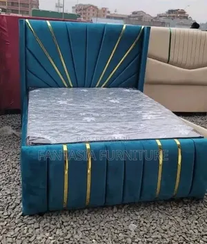 Blue 5 by 6 Bed