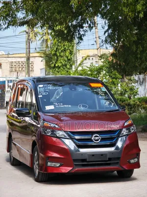 Nissan Serena 2020 Maroon