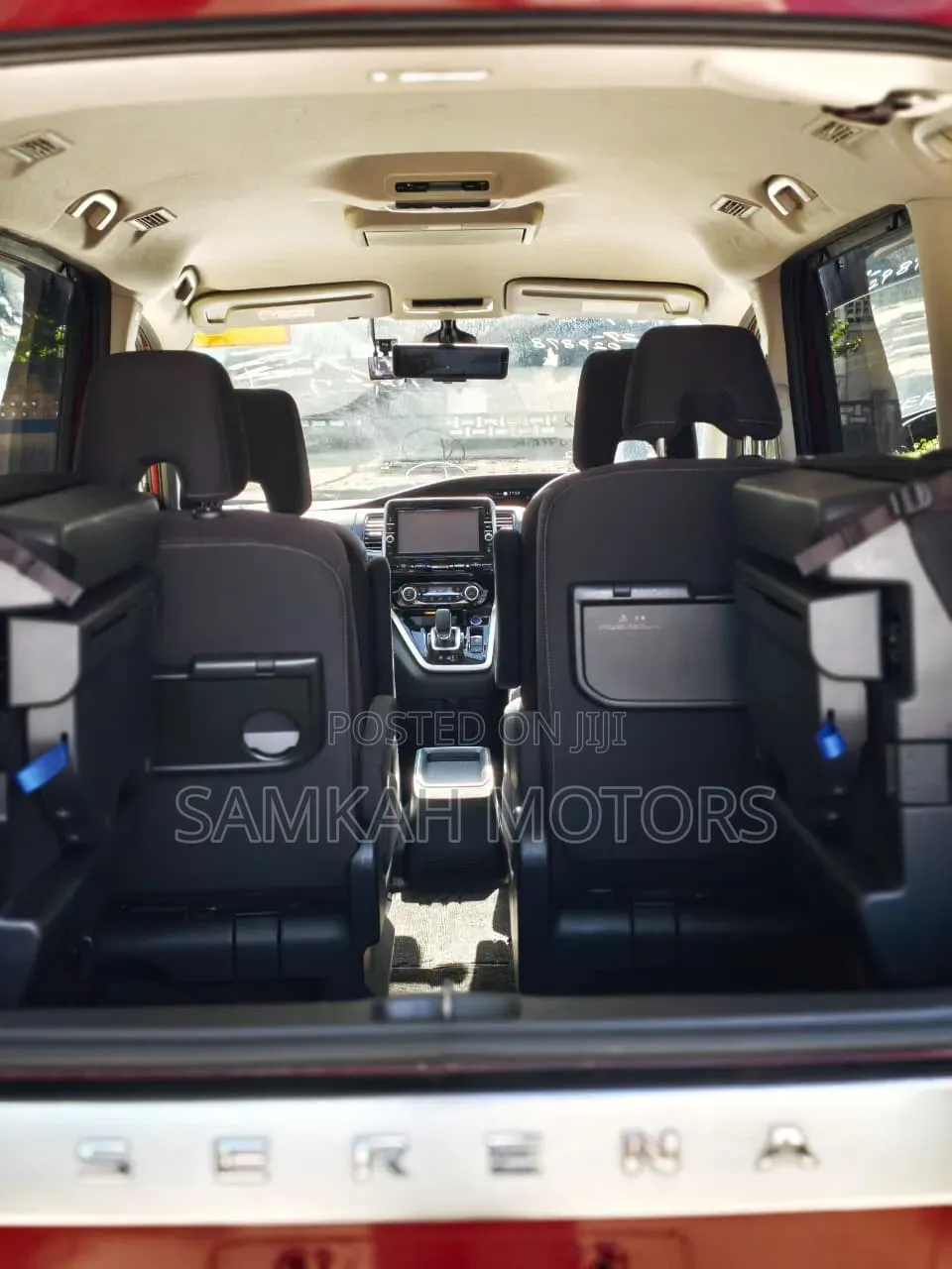 Nissan Serena 2020 Maroon