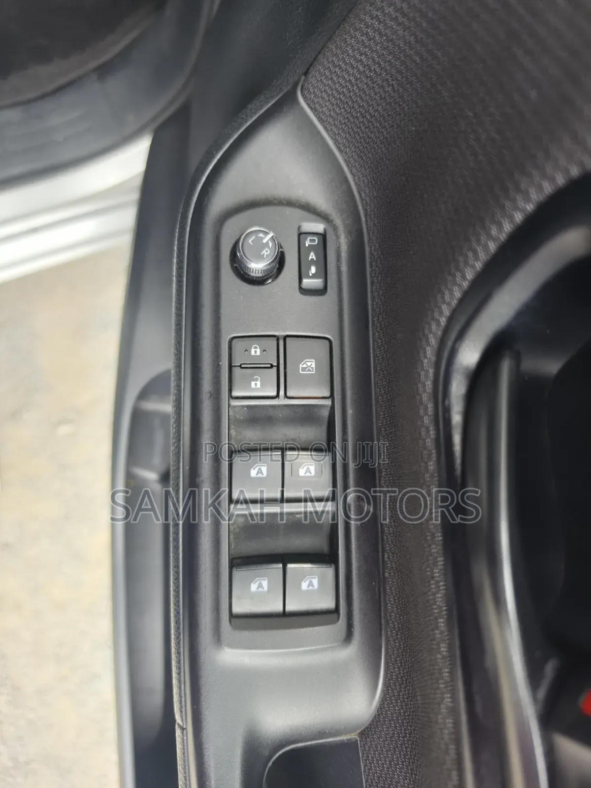 Toyota Noah 2020 Silver