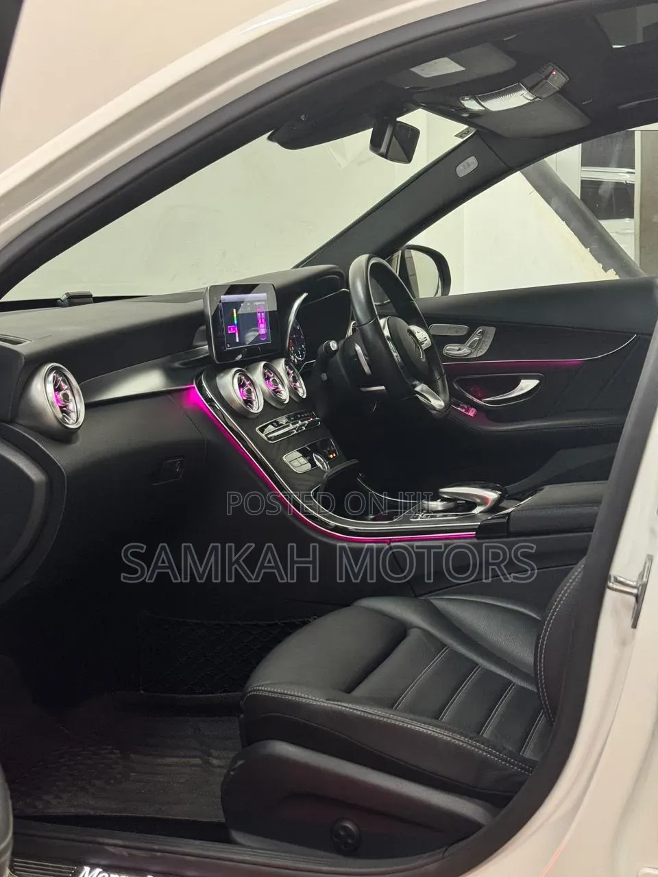 Mercedes-Benz C200 2020 White