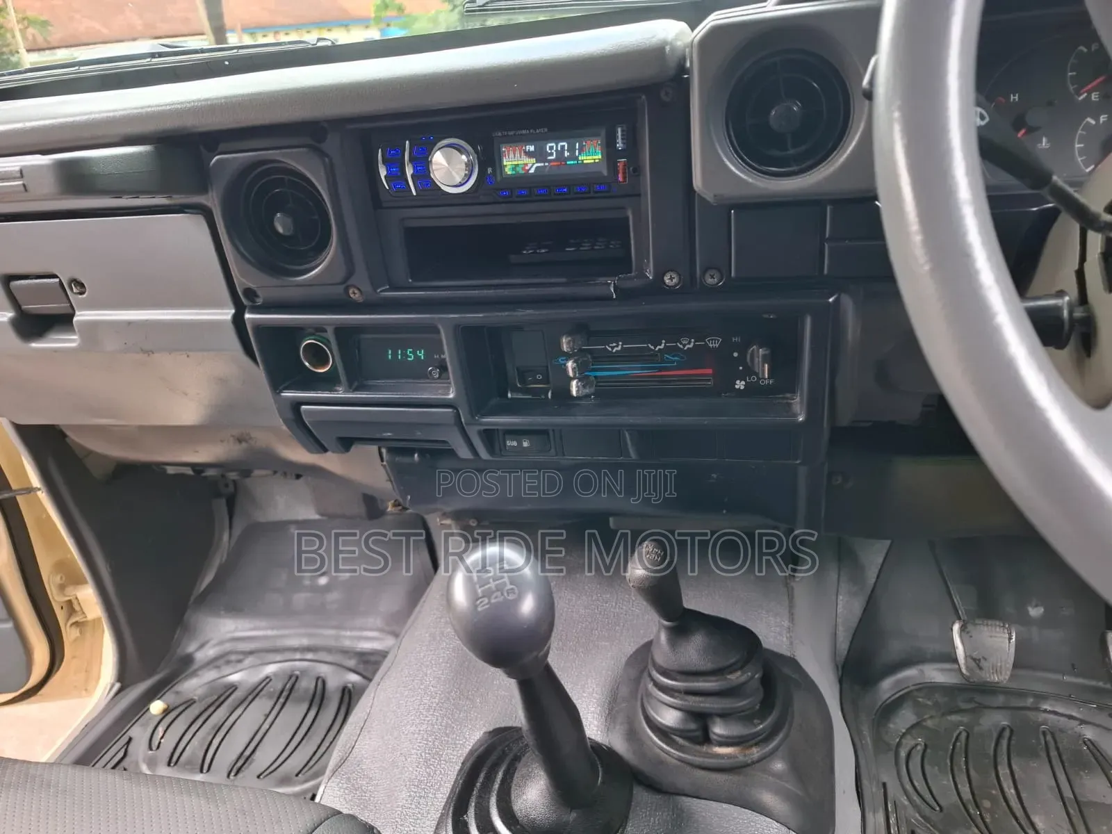 Toyota Land Cruiser 79 Series 2002 Beige
