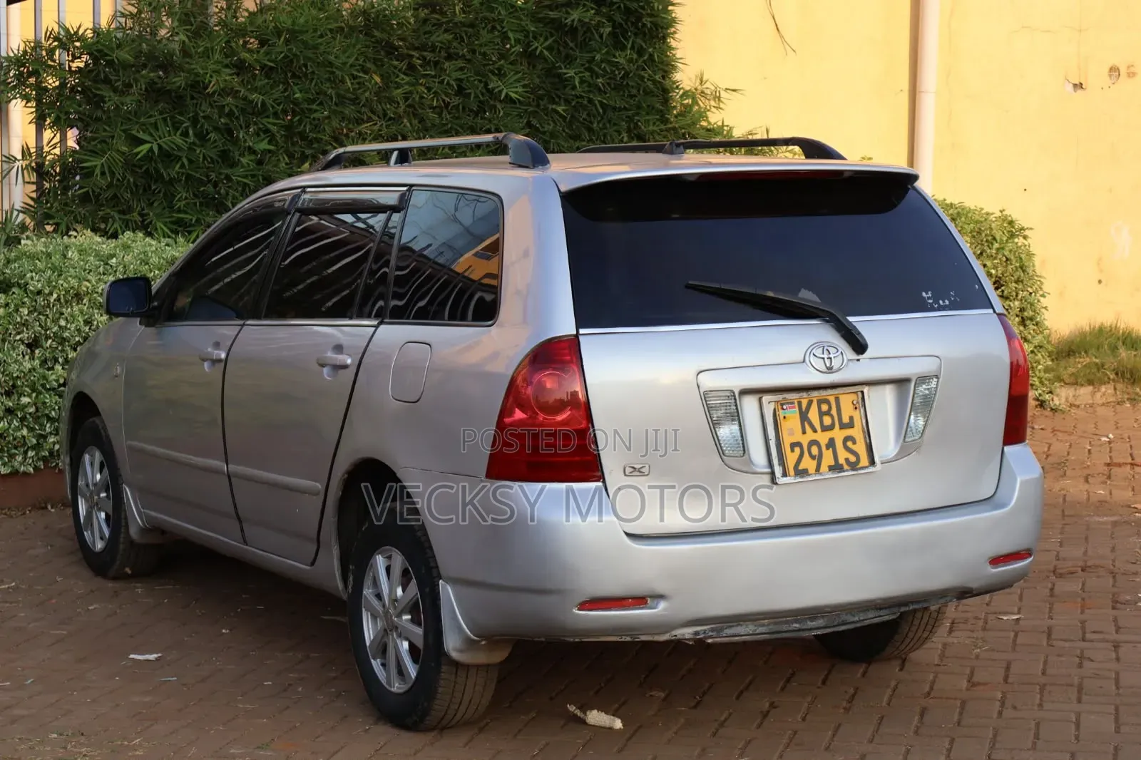 Toyota Corolla Fielder 2003 Silver