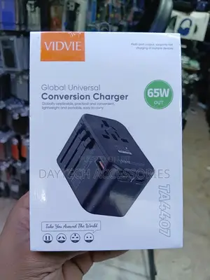 The Vidvie TA4407 Global Universal Conversion Charger - 65W